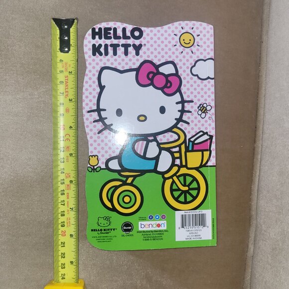 Hello Kitty Board Book Lot #4 - Picture 9 of 12